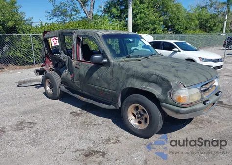 1998 Ford Explorer Eddie Bauer/Limited/Xlt from USA, damaged, VIN 1FMZU32P1WZC19718